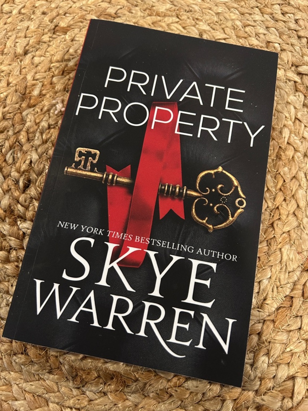 Private Property by Skye Warren - Black & Red Paperback